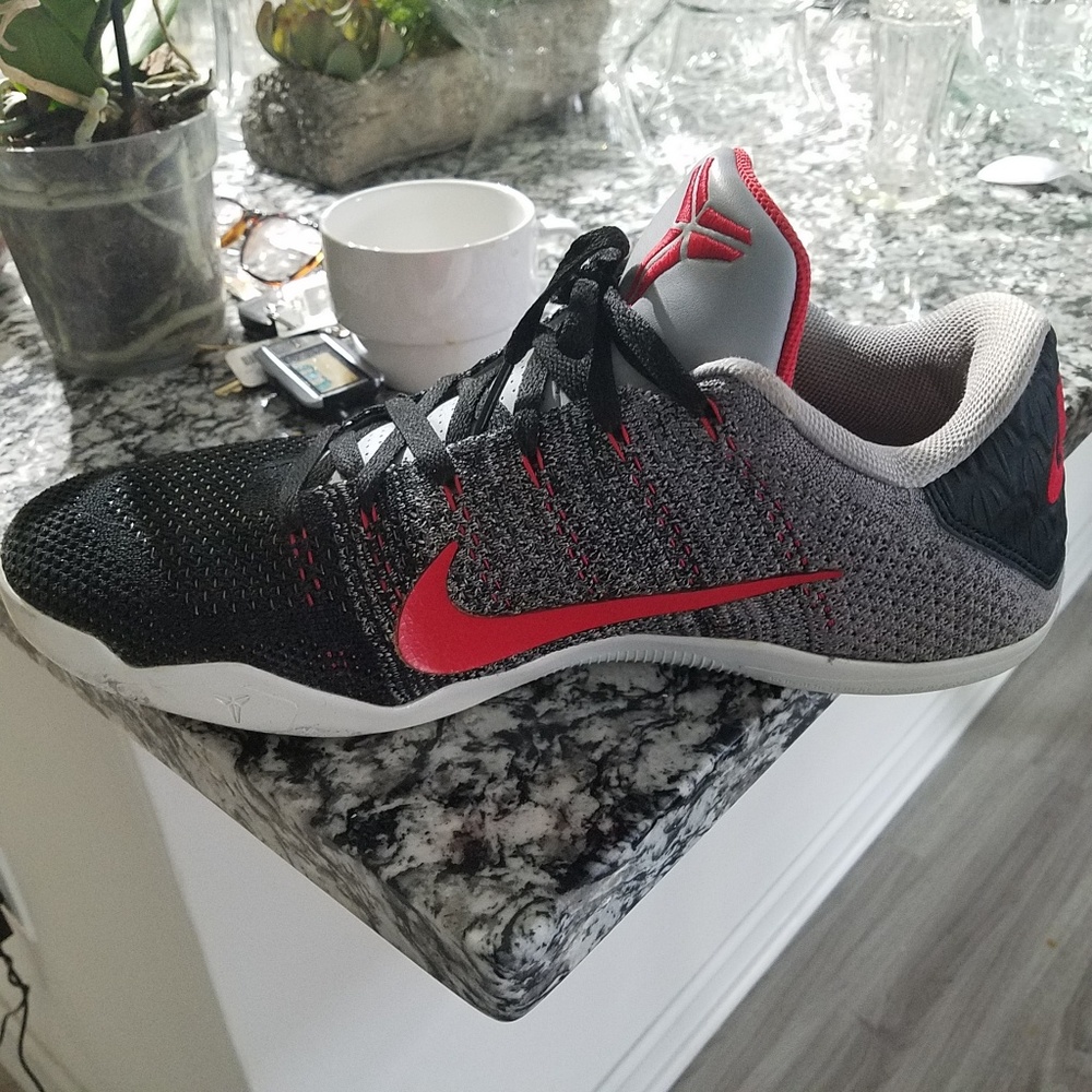 Kobe 11 size 11.5